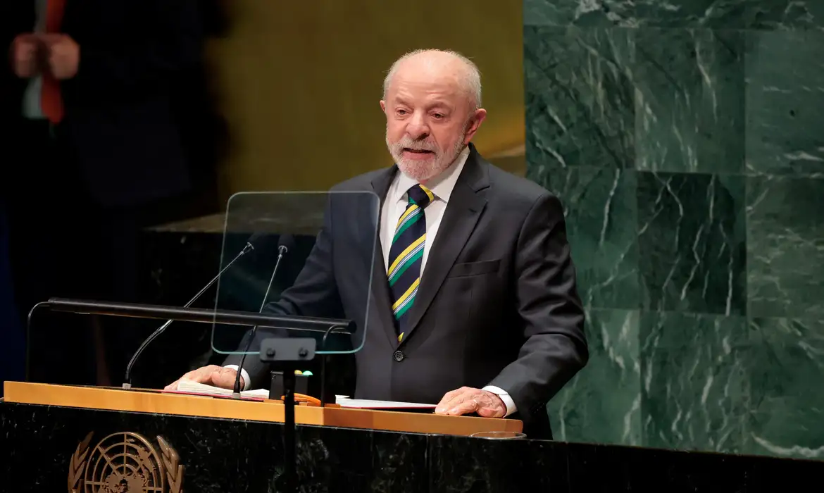 ONU vive momento crítico, diz Lula ao citar indignação com guerras