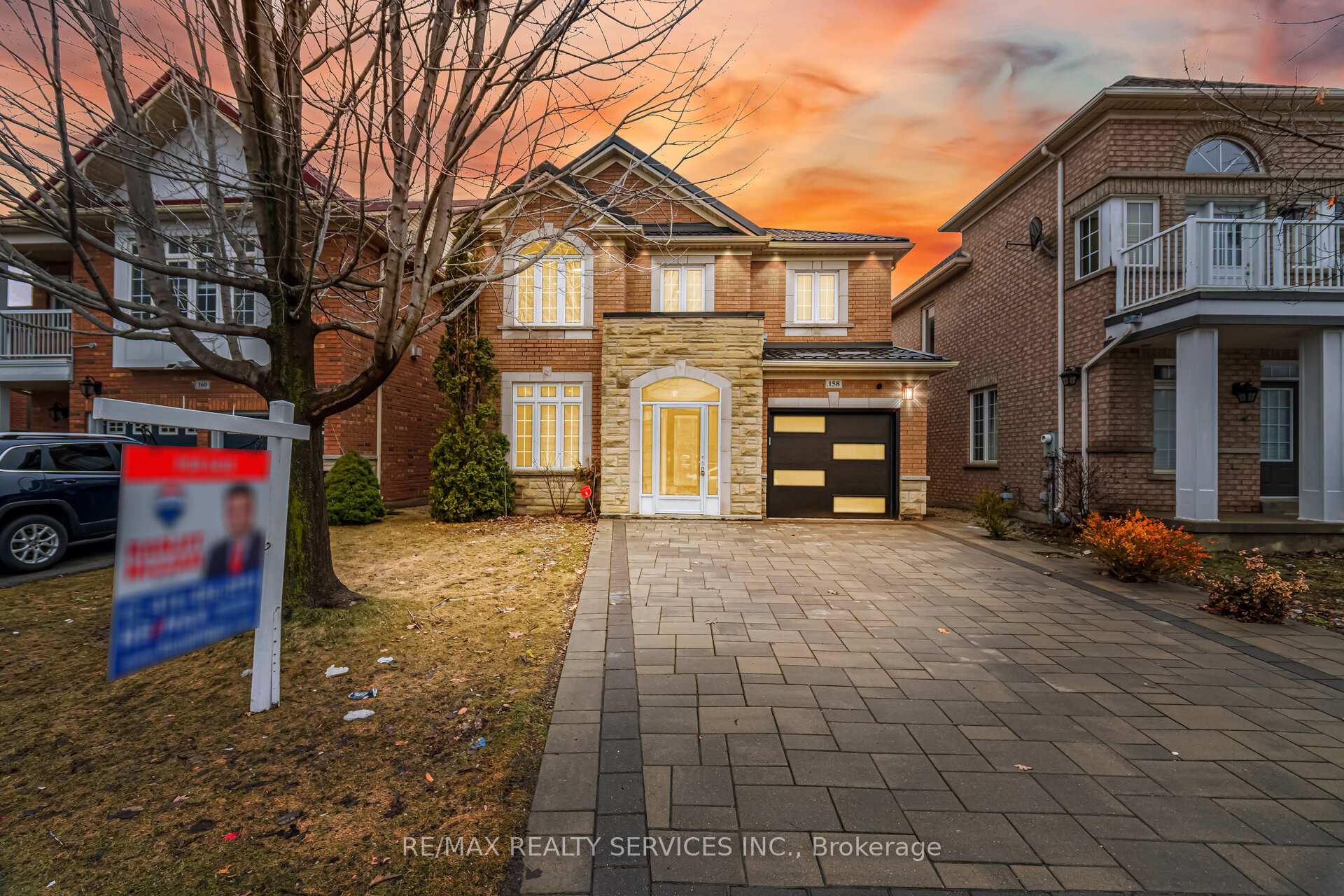 158 Southlake Boulevard, Brampton