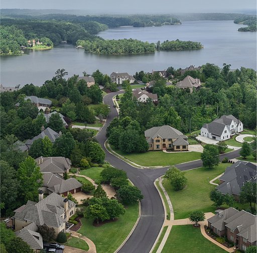 card-large-real-estate