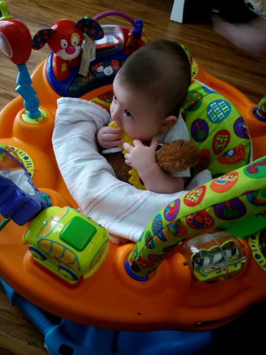 bouncer for 4 month old baby