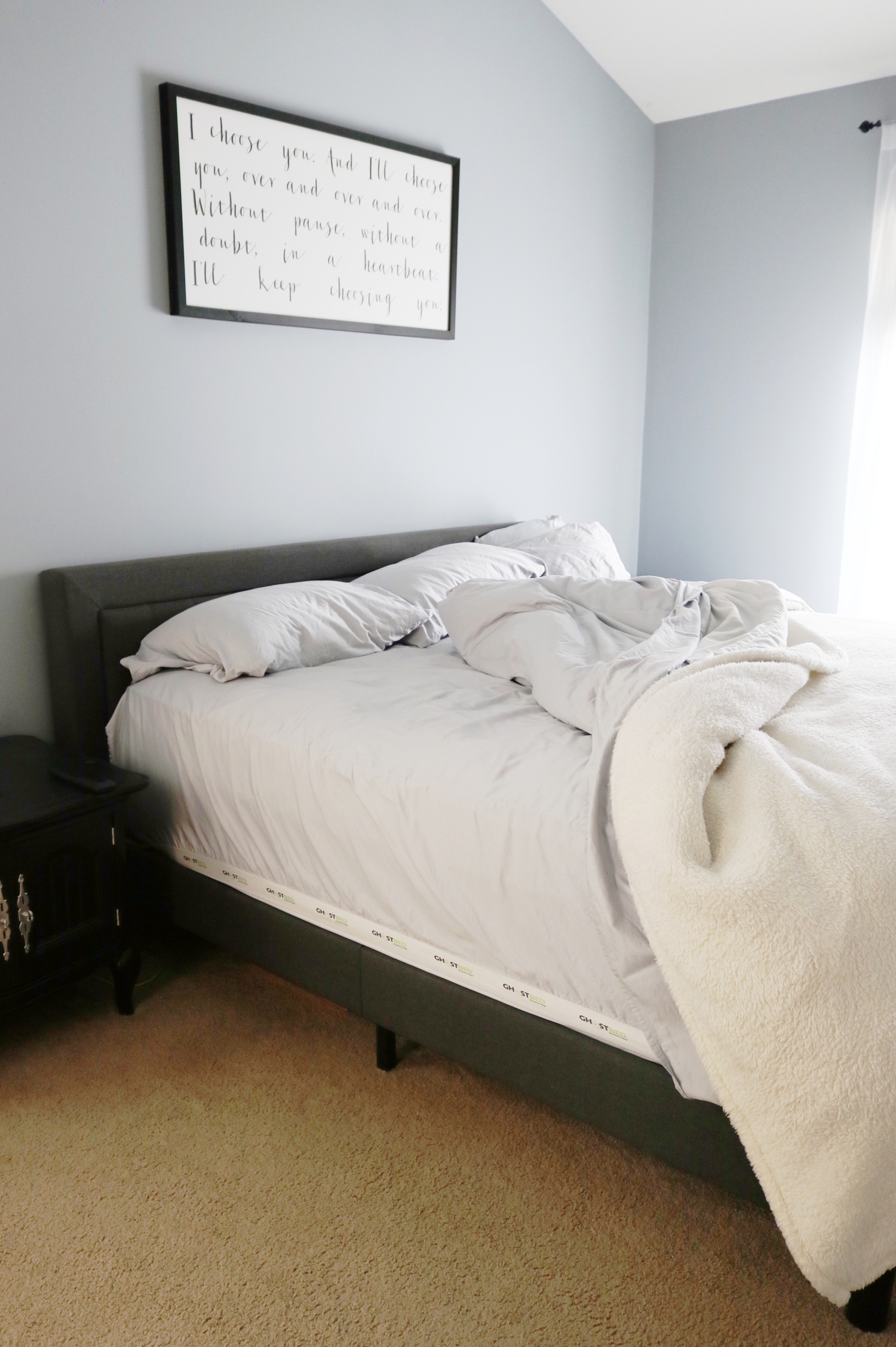 GhostBed Luxury Sheet Set Side Grip Little Conquest