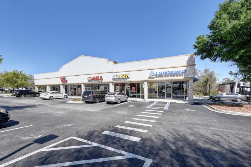 9585 North Regency Square Boulevard Jacksonville, FL 32225 MyEListing