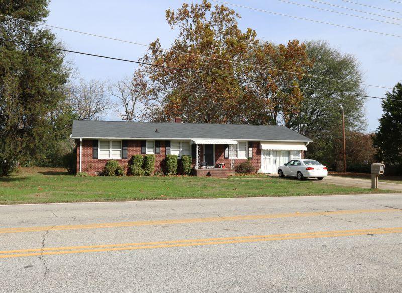 104 West Road Greer, SC 29650 ID 303705 MyEListing