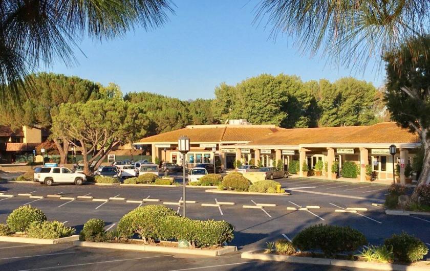 Lakeview Canyon Rd and Agoura Rd Westlake Village, CA 91361 ID