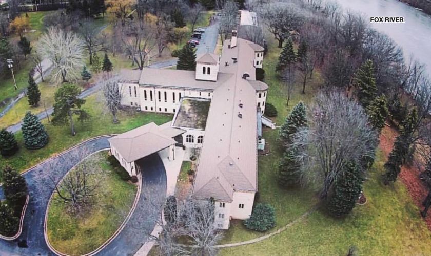 1000 North Ballard Road Appleton, WI 54911 ID 286059 MyEListing