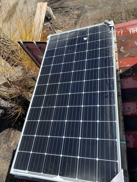 Hanwha Q.Cells 370W Mono Solar Panel (7 Solar Modules)
