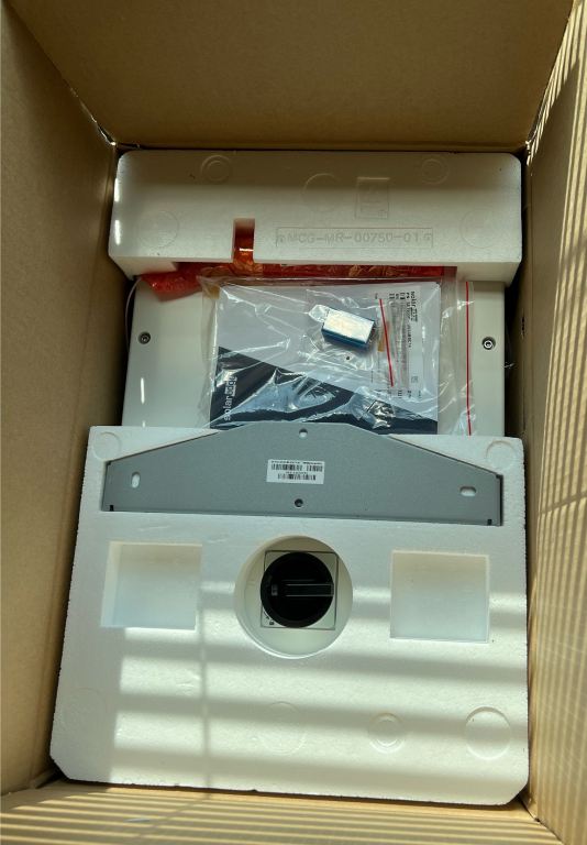 SolarEdge 7.6kW Energy Hub Battery Inverter