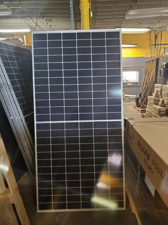 Hanwha Q Cells Q.Peak Duo 430W 144 Cell Solar Panel