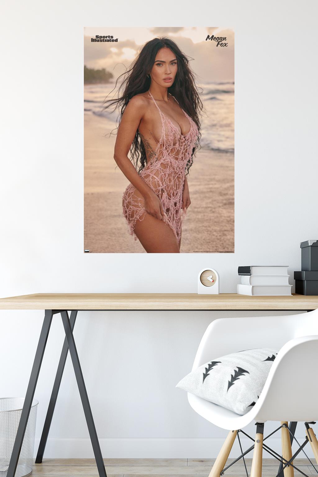 Sports Illustrated: Swimsuit Edition - Megan Fox Beach 23 - Poster - Bild 4 von 4
