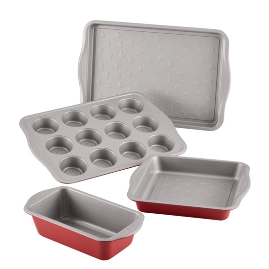 Picture of Farberware Disney Bon Voyage 4-Piece Bakeware Set