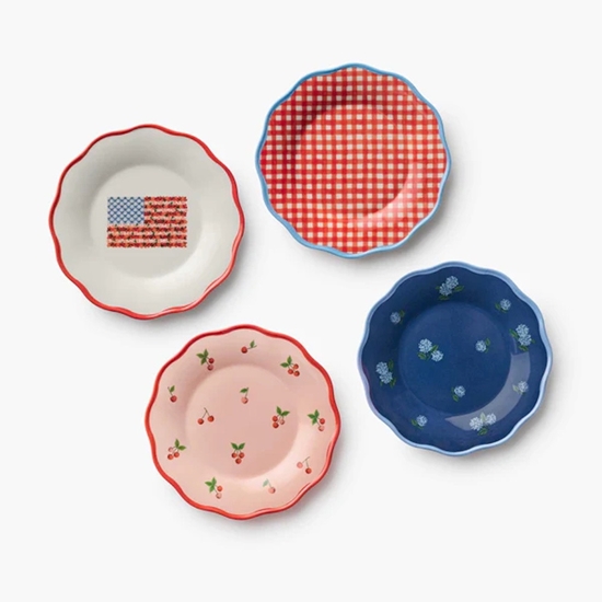 Picture of Rifle Paper Americana Melamine Assorted Dessert Plates