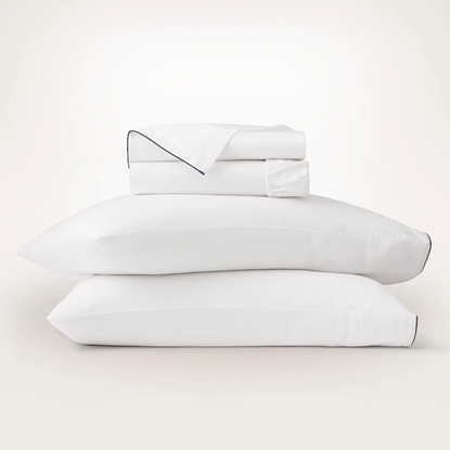 Picture of Boll & Branch Signature Piped Edge Sheet Set - Wht/Navy, Cal K