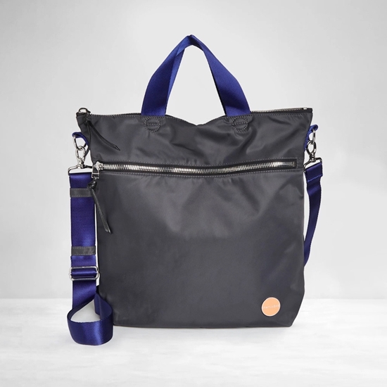 Picture of shortyLOVE Wonder Large Crossbody Bag - Blue/Charcoal