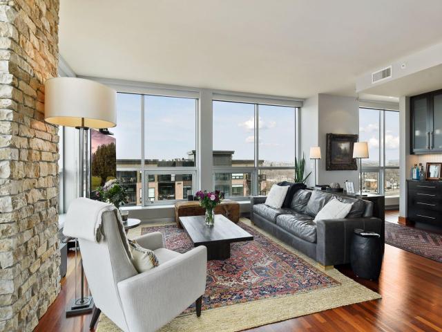 222 2nd Street SE Unit 1003 Minneapolis MN 55414