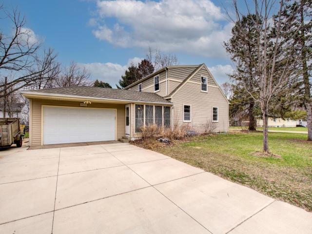 6820 60th Avenue N Crystal MN 55428