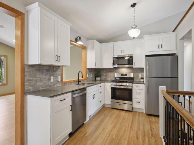 17729 Iceland Trail Lakeville MN 55044