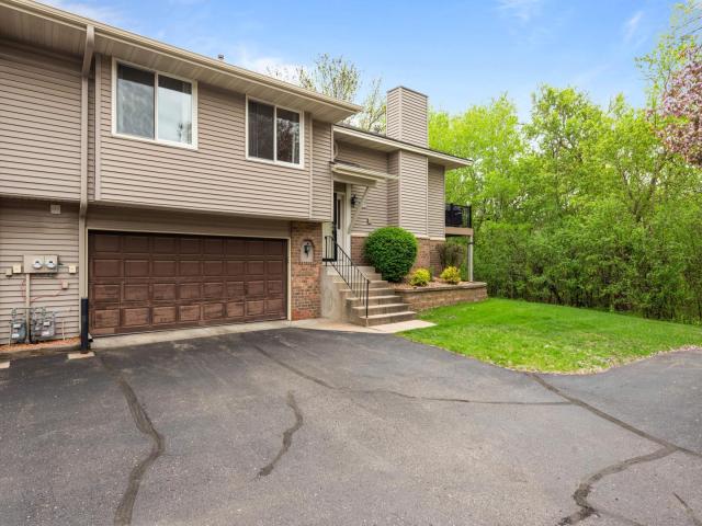 1584 Clemson Drive Unit B Eagan MN 55122