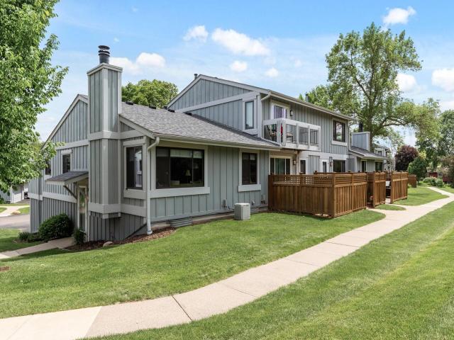 110943 Von Hertzen Circle Unit 43 Chaska MN 55318