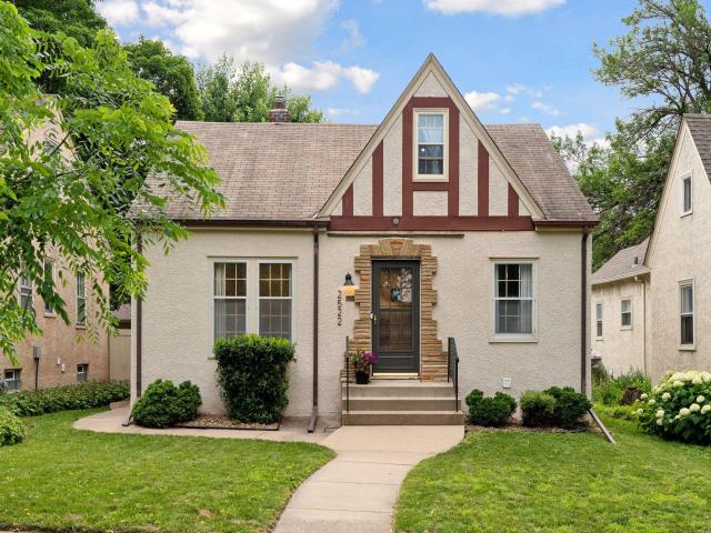 2522 Mckinley Street NE Minneapolis MN 55418
