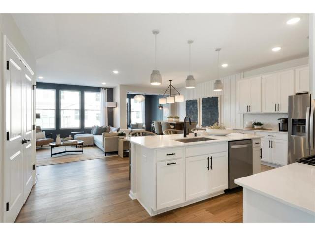 1691 Hauer Trail Shakopee MN 55379