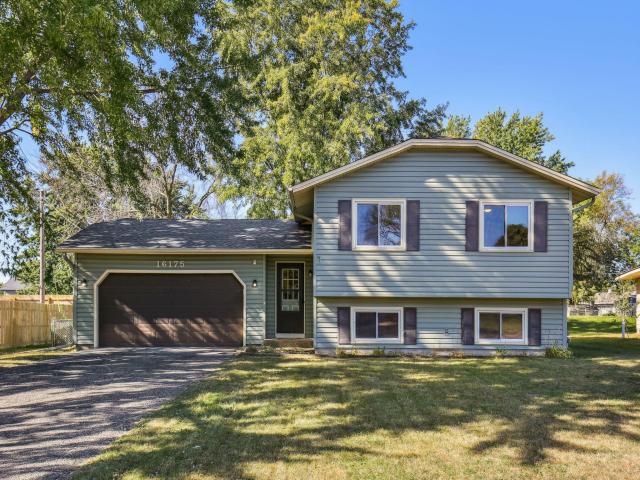 16175 Gauntlet Court W Rosemount MN 55068
