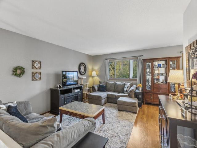 214 South Street W South Saint Paul MN 55075