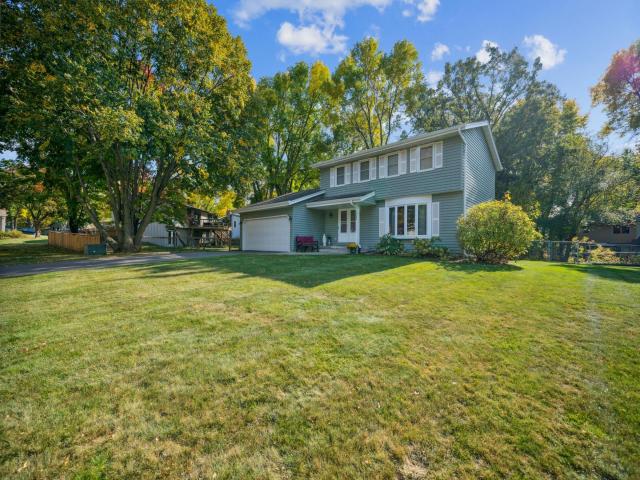 9830 Squire Lane Eden Prairie MN 55347 - MLS# 6617228