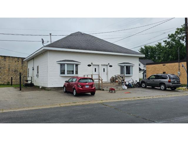 311 W 1st Street West Concord MN 55985