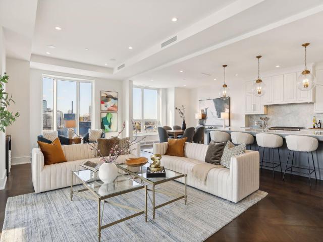 1111 W River Parkway Unit 12C Minneapolis MN 55415