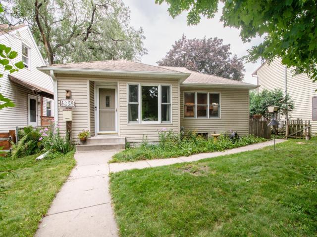 1508 Grotto Street N Saint Paul MN 55117 - MLS# 6631615