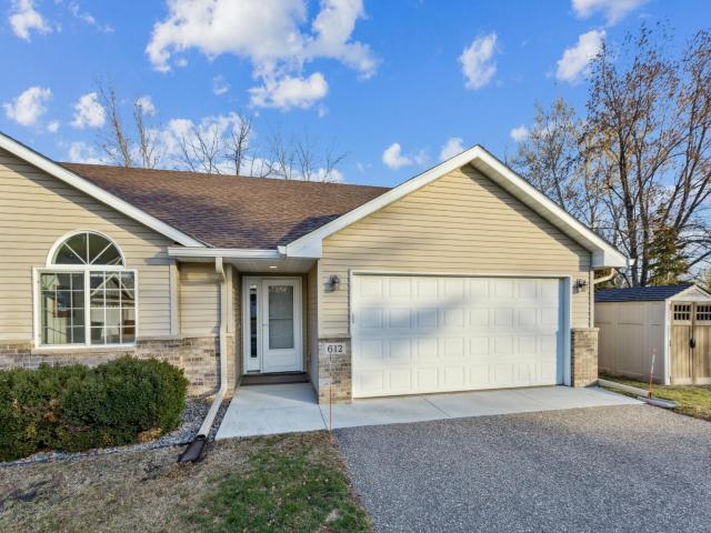 612 Golden Gate Lane Winsted MN 55395 - MLS# 6632445