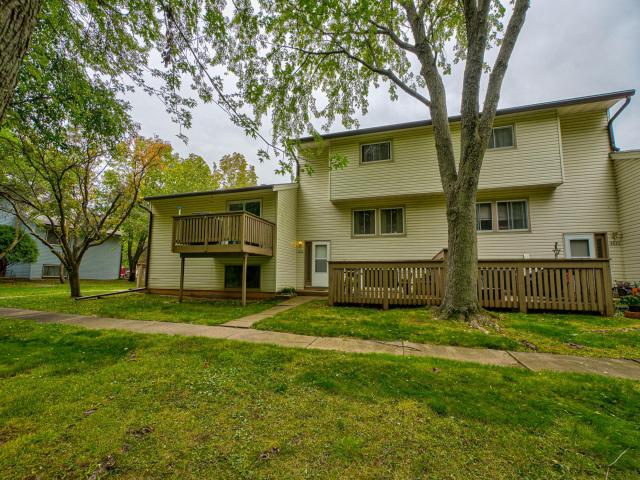 4843 Grenwich Way N Saint Paul MN 55128 - MLS# 6633684
