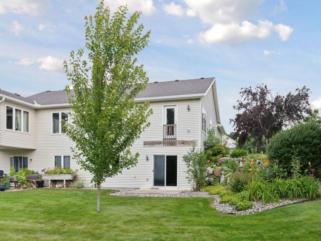 322 Sunfish Court Winsted MN 55395 - MLS# 6642333