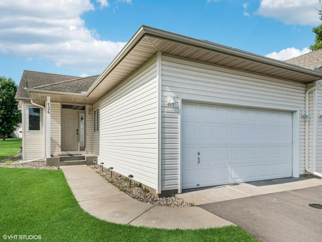 726 Regent Drive Shakopee MN 55379 - MLS# 6676675