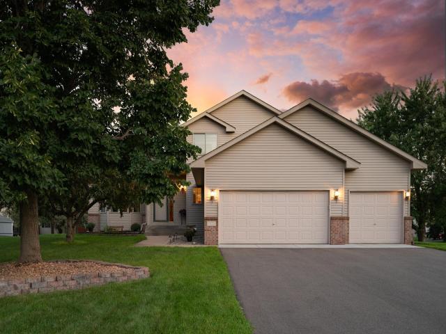 4133 Sunset Trail N Brooklyn Park MN 55443 - MLS# 6698115