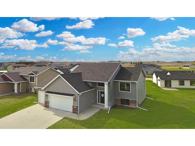 724 9th Street Wanamingo MN 55983 - MLS# 6705104