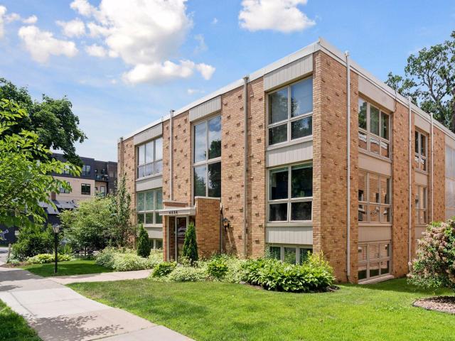 4236 Upton Avenue S Unit 102 Minneapolis MN 55410 - MLS# 6722188