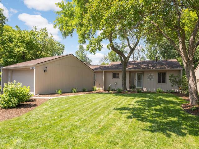1725 Weston Lane N Minneapolis MN 55447 - MLS# 6724027