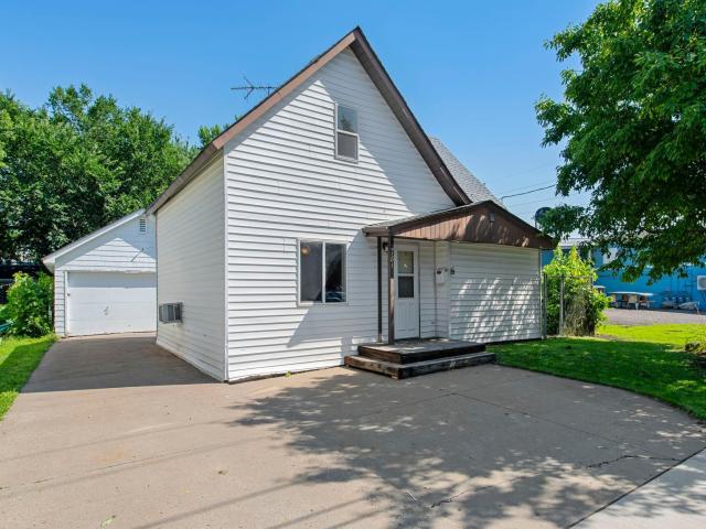 2181 8th Street White Bear Lake MN 55110 - MLS# 6726903
