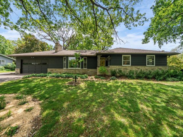 1774 Gramsie Road Saint Paul MN 55112 - MLS# 6727686