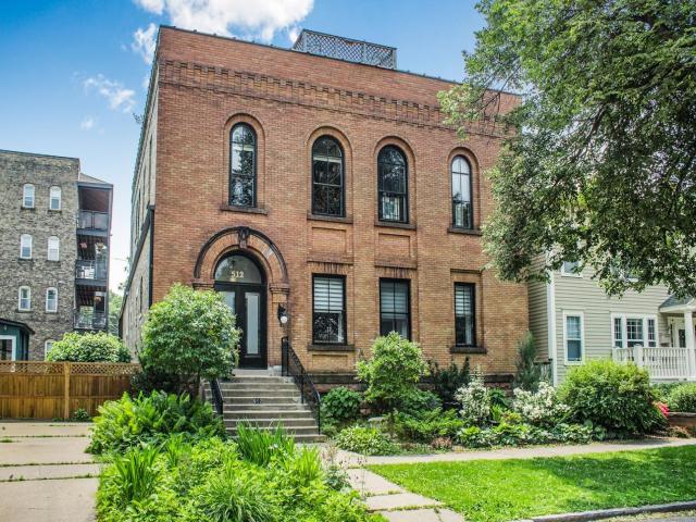 512 Laurel Avenue Unit 1 Saint Paul MN 55102 - MLS# 6729182