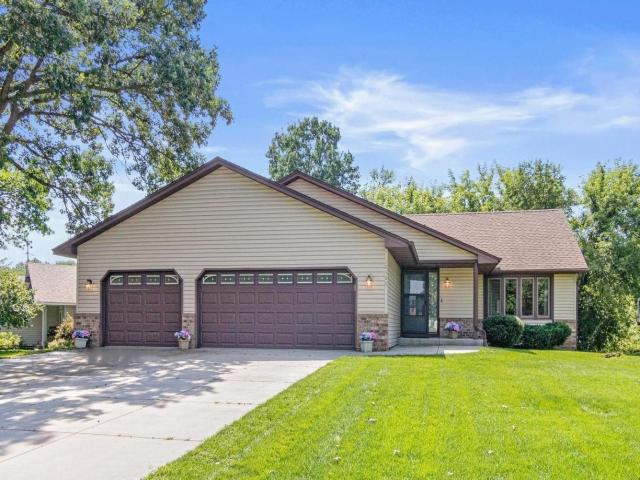 10366 Eagle Street NW Coon Rapids MN 55433 - MLS# 6730987