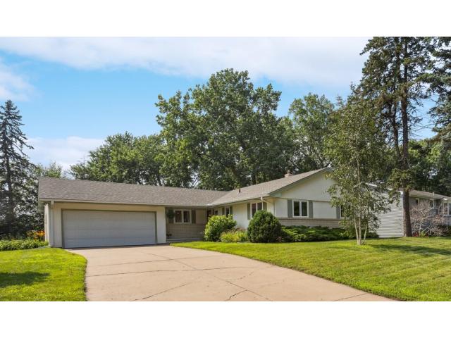 2193 Bossard Drive Saint Paul MN 55113 - MLS# 6731512
