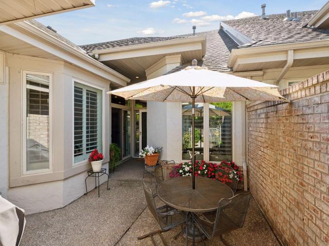 7238 Lewis Ridge Parkway Minneapolis MN 55439 - MLS# 6732210