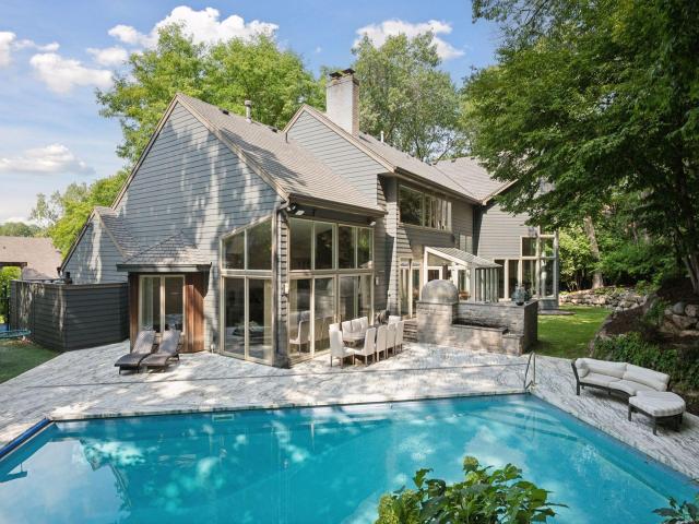 2411 Lorien Street Minnetonka MN 55305 - MLS# 6732287