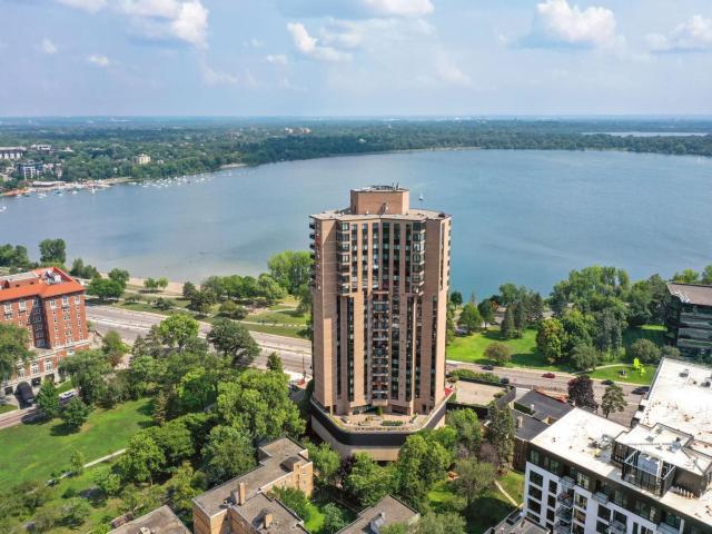 2950 Dean Parkway Unit 2205 Minneapolis MN 55416 - MLS# 6734011