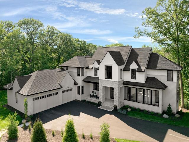 18995 Maple Lane Excelsior MN 55331 - MLS# 6734629