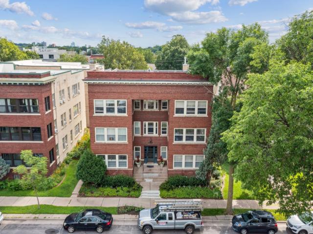 2407 Girard Avenue S Unit 1 Minneapolis MN 55405 - MLS# 6734822