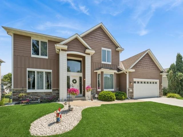 3221 98th Circle N Minneapolis MN 55443 - MLS# 6736178