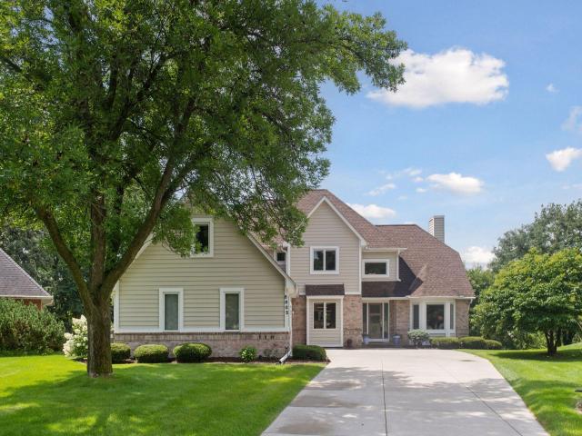 8805 Sycamore Court Eden Prairie MN 55347 - MLS# 6737141